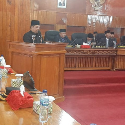Pelantikan PAW DPRD Bengkulu Selatan, Kakan Kemenag Pimpin Do'a
