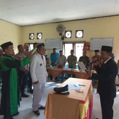 "Pengambilan Sumpah Pj. Kepala Desa Tirta Makmur Berjalan Sukses"