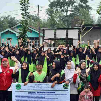 Ciptakan Lingkungan yang Aman, Nyaman & Mendukung Bagi Anak, MTsS Nurul Kamal Gelar Deklarasi Ramah Anak