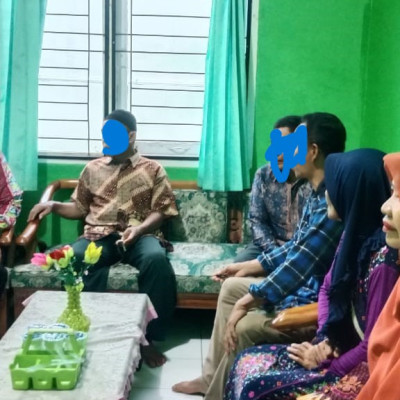Warga  Sukaraja  Konsultasi  Pernikahan Di bawah Usia 19 Tahun di KUA Kecamatan Sukaraja