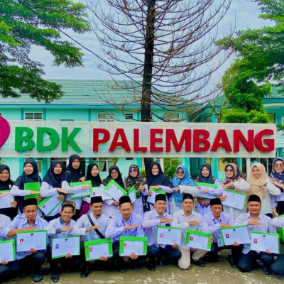 PAI KUA Kecamatan Air Periukan Terima Sertifikat Pelatihan Penggerak Penguatan Moderasi Beragama dari BDK  Palembang
