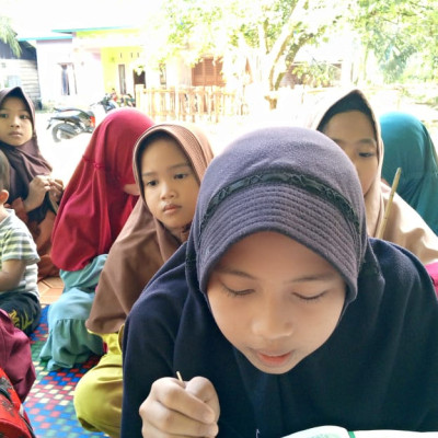 Penyuluh Agama Islam KUA Kecamatan Seluma Barat  Budayakan Magrib Mengaji