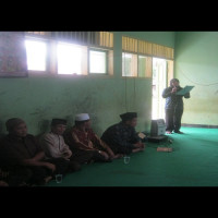 Guru MIN 04 Derati Kabupaten RL Laksanakan Pengajian Bulanan
