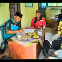 Ka.KUA Kampung Melayu Tanda Tangani Akta Ikrar Wakaf