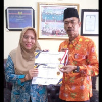 Guru MTsN 2 Kota Bengkulu Raih Penghargaan Level Nasional