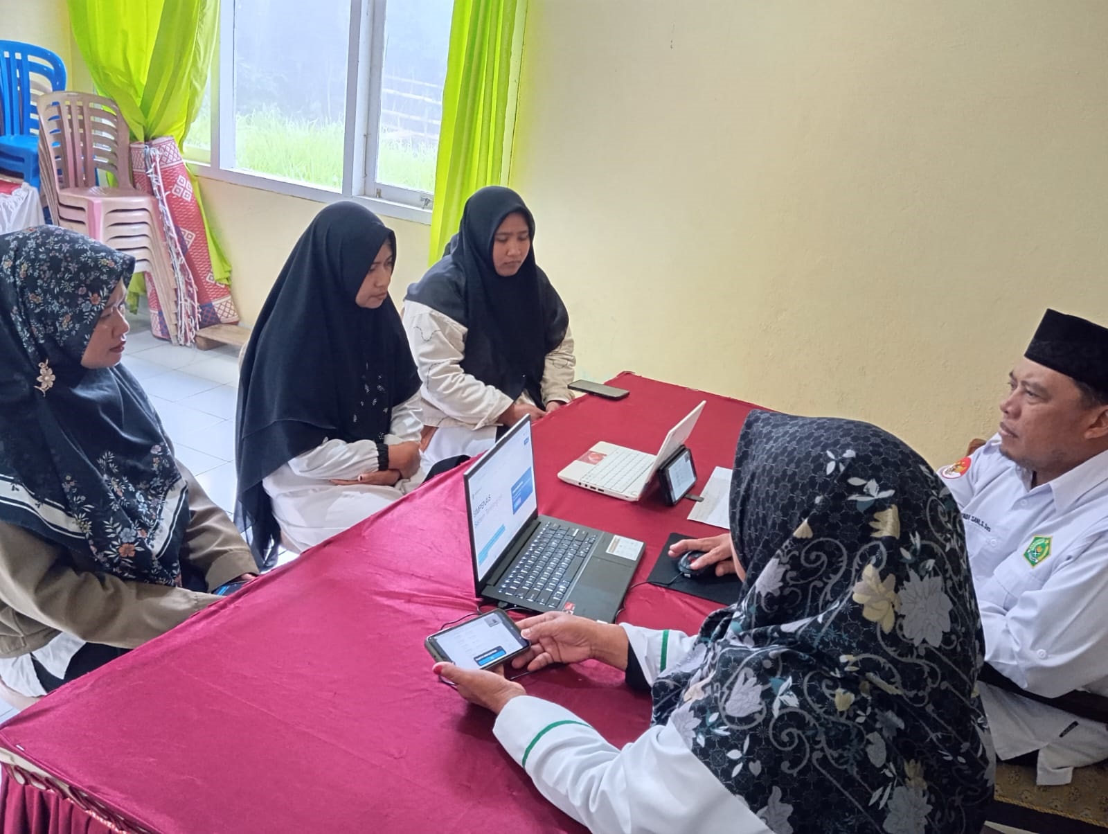 KUA Sindang Kelingi Perkuat Kompetensi Penyuluh Melalui Muhadharah Rutin