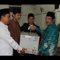 Safari Ramadhan Ka.Kemenag RL Kembali Berikan Bantuan Genset dan Sound System 