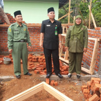 Ka. Kemenag Benteng damping Ka. Kanwil Kemenag Bengkulu Tinjau Pembangunan Laboratorium MA Nurul Huda