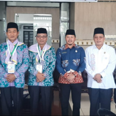 Bupati Lepas CJH, Kakan Kemenag : CJH Bengkulu Selatan Termuda Tahun Ini Berumur 38 Tahun
