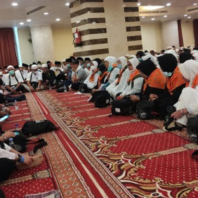 3 Kloter Manasik Haji Bersama,Kloter 10 dan 11 Selesai Umroh