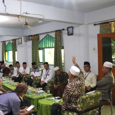 Jalin Silaturahim, Kafilah Bengkulu Sambangi Kediaman Pimpinan Pondok Pesantren Sunan Drajat