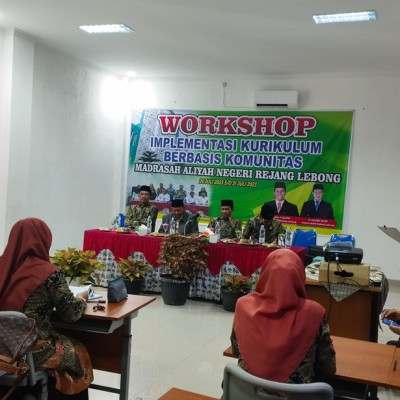 Perkuat Implementasi Kurikulum Merdeka, MAN RL Adakan Workshop