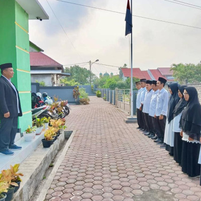 Apel Pagi KUA Merigi, Kepala KUA Apresiasi Mahasiswa Magang IAIN Curup