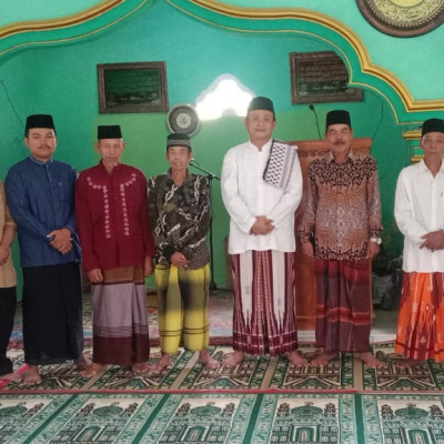 Kepala KUA Bang Haji melaksanakan kegiatan rutin safari jumat