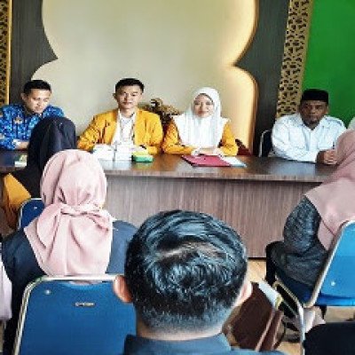 Sebanyak Lima Pasang Catin Mengikuti Bimwin di Balai Nikah KUA Pondok Kelapa