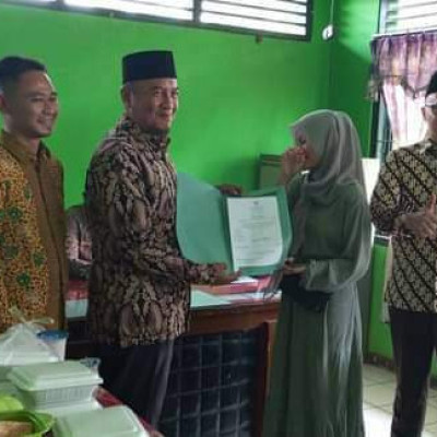 KUA Kec. Taba Penanjung Berinovasi Dan Beri Apresiasi Pegawai Berprestasi