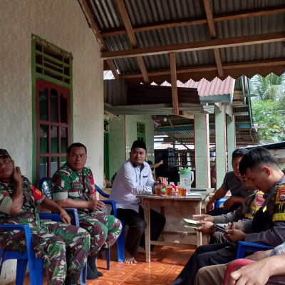 KUA Pematang Tiga Benteng Musyawarahkan Sengketa Wakaf Masjid Desa Tanjung Kepahyang