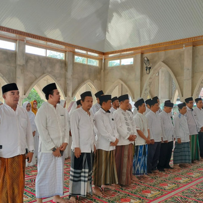 Kepala KUA Lubuk Sandi Hadiri  Pengukuhkan Pengurus  BKM Kecamatan