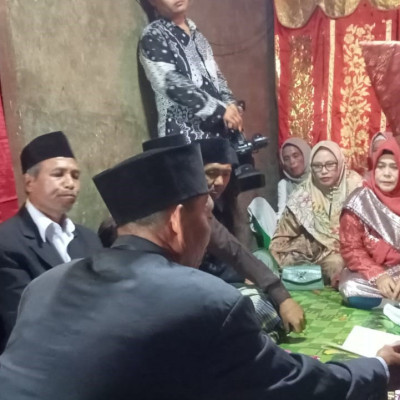 Optimalisasi Belajar Pelayanan Prima, Peghulu PPPK KUA Lubuk Sandi Rela Lewati Hutan Belantara