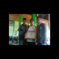 MAN 2 Kota Bengkulu Menerima Anugerah Sekolah Adiwiyata Tingkat Nasional 