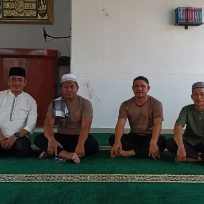 PAI KUA Kec. Merigi Sakti Isi Khutbah Jum’at di Polres Bengkulu Tengah