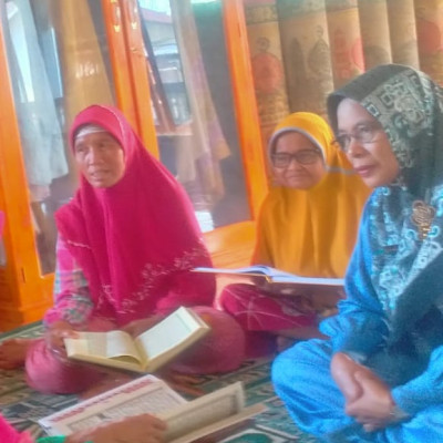 Memberantas Buta Aksara Al-Qur'an Penyuluh Agama KUA Karang Tinggi Bersama Majelis Taklim  Bersinergi