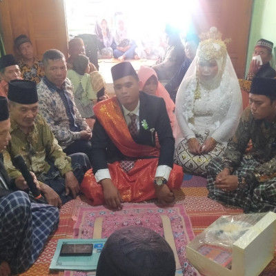 Kepala KUA Kec. Merigi Sakti Benteng Hadiri Prosesi Ijab Kabul