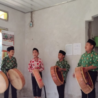 Lestarikan Budaya Lokal, MIN 1 Bengkulu Tengah Aktifkan Ekstrakurikuler Sarapal Anam