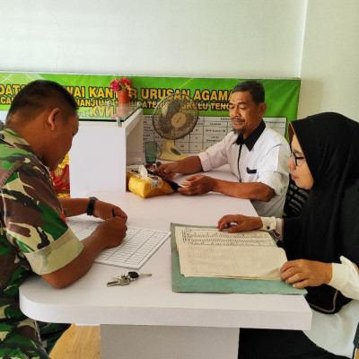 KUA Taba Penanjung Siap Melayani Perbaikan Buku Nikah yang Salah