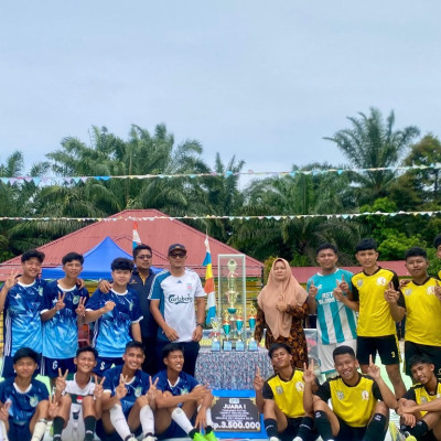 Prestasi Memukau 2 Tim Futsal Utusan MAN 1 Mukomuko Raih Juara 1 dan 2  dalam Perayaan HUT SMA 2 Mukomuko