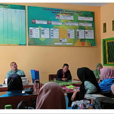 MIN 04 Kepahiang Adakan Rapat Penyusunan EDM (Evaluasi Diri Madrasah)