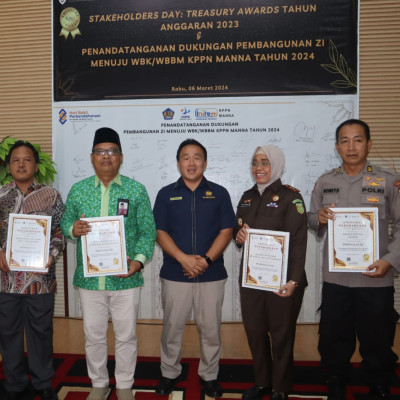 Kemenag Kaur Sabet Empat Penghargaan Treasury Awards KPPN Manna