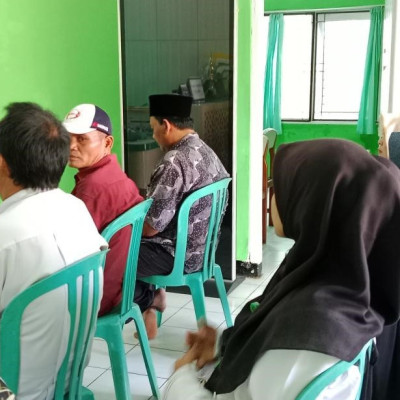 Senin Pertama Tugas, Hamdan Fauzi Pimpin Rapat Kordinasi  di KUA Sukaraja