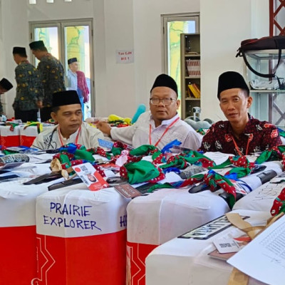 Kepala KUA Seluma Barat Dampingi Keberangkatan Jama'ah Haji Seluma