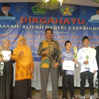 Mandayang Art & Expo Ukir Siswa Berprestasi