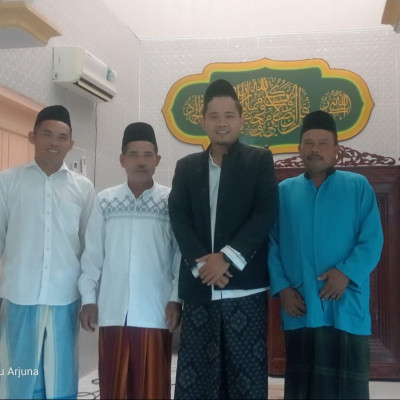 PAI KUA Kecamatan Air Periukan Sampaikan Khutbah Jum'at tentang Musibah Adalah Ujian Hidup