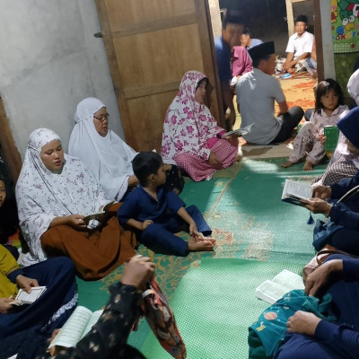 Rutinnitas Pengajian Pembinaan Oleh Penyuluh Agama Islam KUA Kecamatan  Seluma Utara