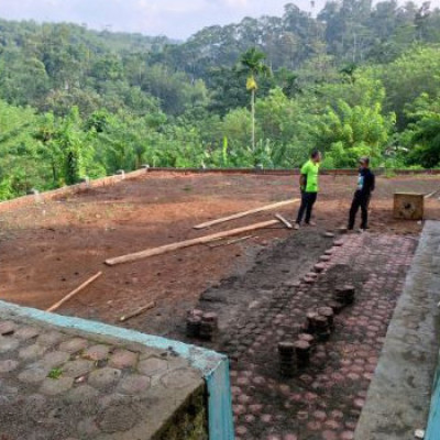 Dukung KBM, MIN 02 Optimalkan Lapangan  Madrasah