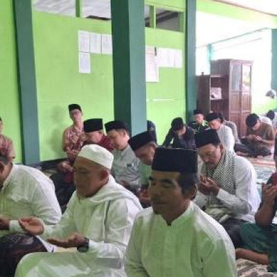 Kantor Kemenag Kab. Lebong Gelar Doa Bersama Keselamatan Jamaah Haji Indonesia