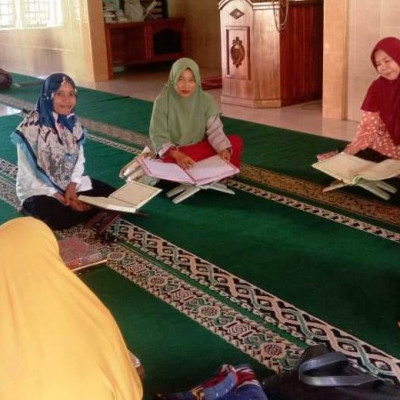 PAI KUA Pondok Kelapa Adakan Bimbingan Tajwid Membaca Al-Quran