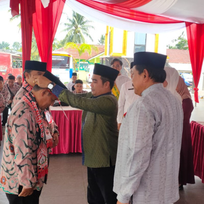 Bersama Bupati, Kakan Kemenag BU Sambut Kedatangan Kafilah MTQ