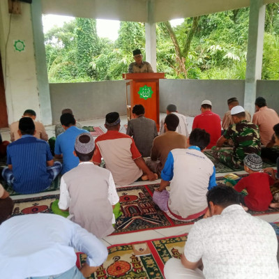 PAI KUA Taba Penanjung Sampaikan Khutbah Jum'at Di PT Cs Bukit Sunur