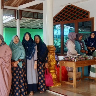Penyuluh Agama Islam Kecamatan Sukaraja Ikut Serta Mensukseskan  Terlaksananya Pengajian Permata Khodijah