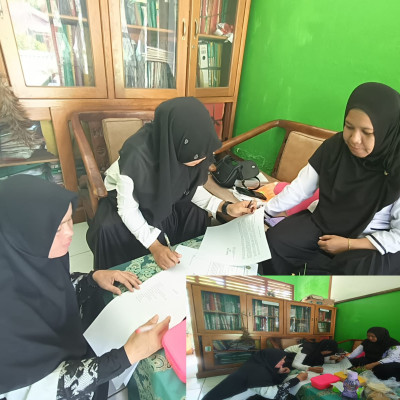 Penyuluh Agama Islam Kantor Urusan Agama (KUA) Kecamatan Air Periukan Bergegas Selesaikan Laporan Bulanan