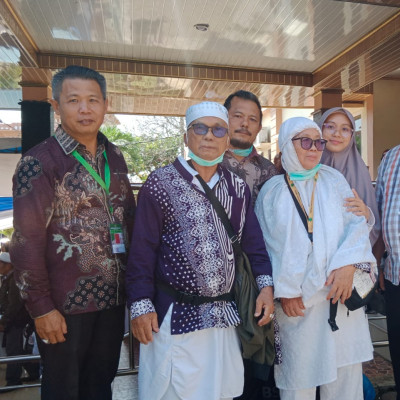 Pemulangan Dua Jamaah Haji Bengkulu Tengah Yang Tergabung Di Kloter 7