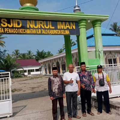 Penyuluh Agama Islam KUA Kecamatan Ilir Talo Sambangi Masjid Nurul Iman Sebagai Masjid Percontohan