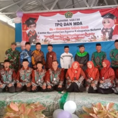 KUA Kecamatan Lubuk Sandi : Sukses Wisuda Santri TPQ dan MDA Se-Kecamatan Lubuk Sandi libatkan KKN UIN FAS