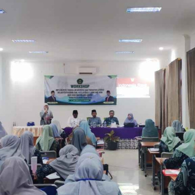 MAN Rejang Lebong Gelar Workshop IKM dan Penguatan Literasi Dalam Penyusunan Soal HOTS Berbasis ANBK & AKMI