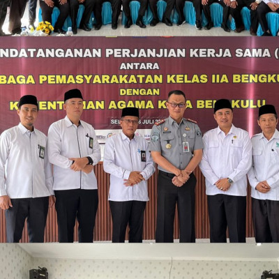 Penandatanganan PKS antara LP Kelas II A dan Kemenag Kota Bengkulu.