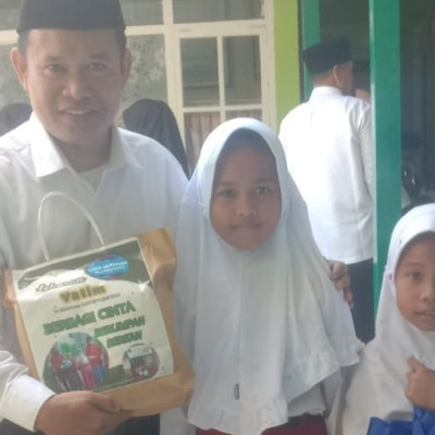 Partisipasi MIN 2 Rejang Lebong dalam Lebaran Yatim